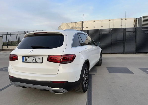 Mercedes-Benz GLC cena 172000 przebieg: 60000, rok produkcji 2020 z Barlinek małe 154